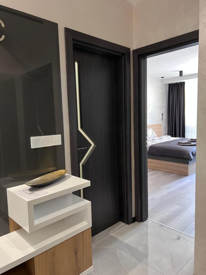 A-Brilliant, New! Spacious & Modern Apartment In Varna Whit Garage Εξωτερικό φωτογραφία
