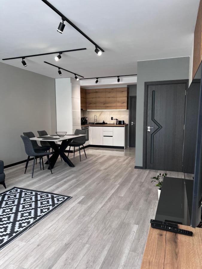 A-Brilliant, New! Spacious & Modern Apartment In Varna Whit Garage Εξωτερικό φωτογραφία