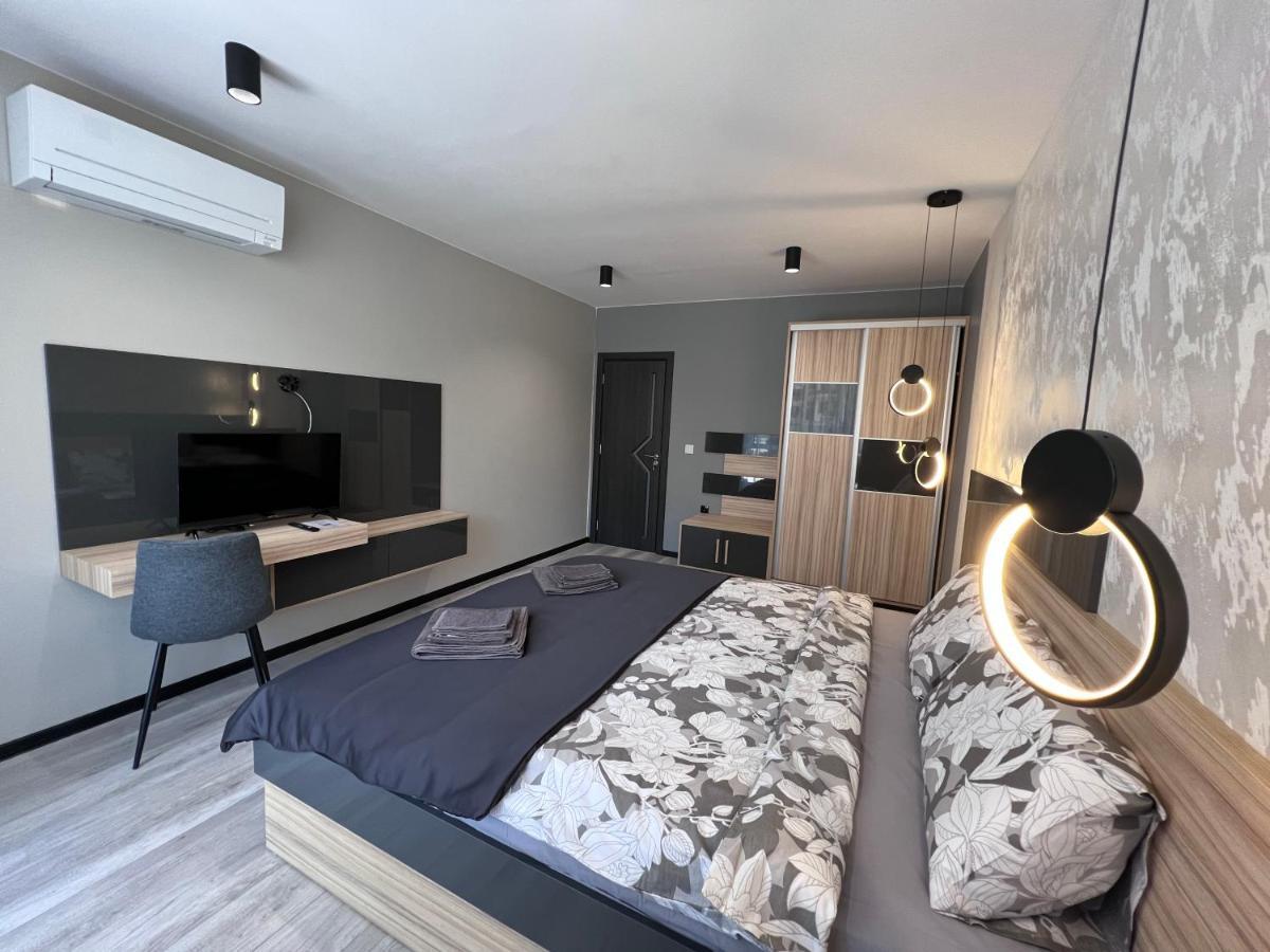 A-Brilliant, New! Spacious & Modern Apartment In Varna Whit Garage Εξωτερικό φωτογραφία