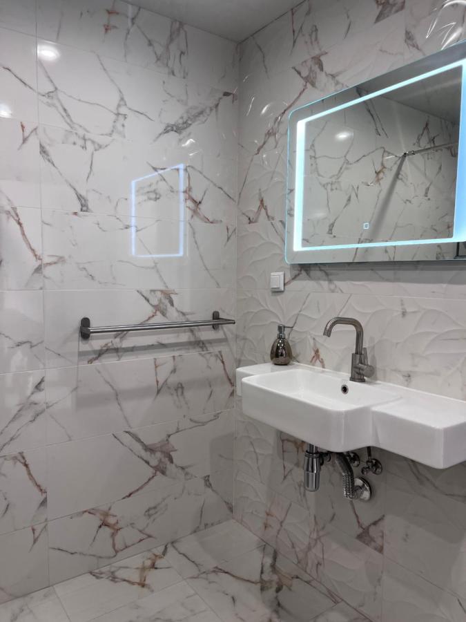 A-Brilliant, New! Spacious & Modern Apartment In Varna Whit Garage Εξωτερικό φωτογραφία