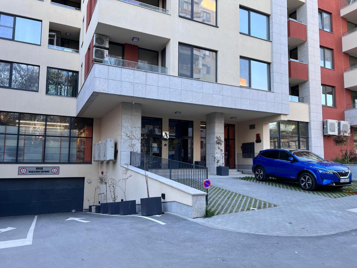 A-Brilliant, New! Spacious & Modern Apartment In Varna Whit Garage Εξωτερικό φωτογραφία