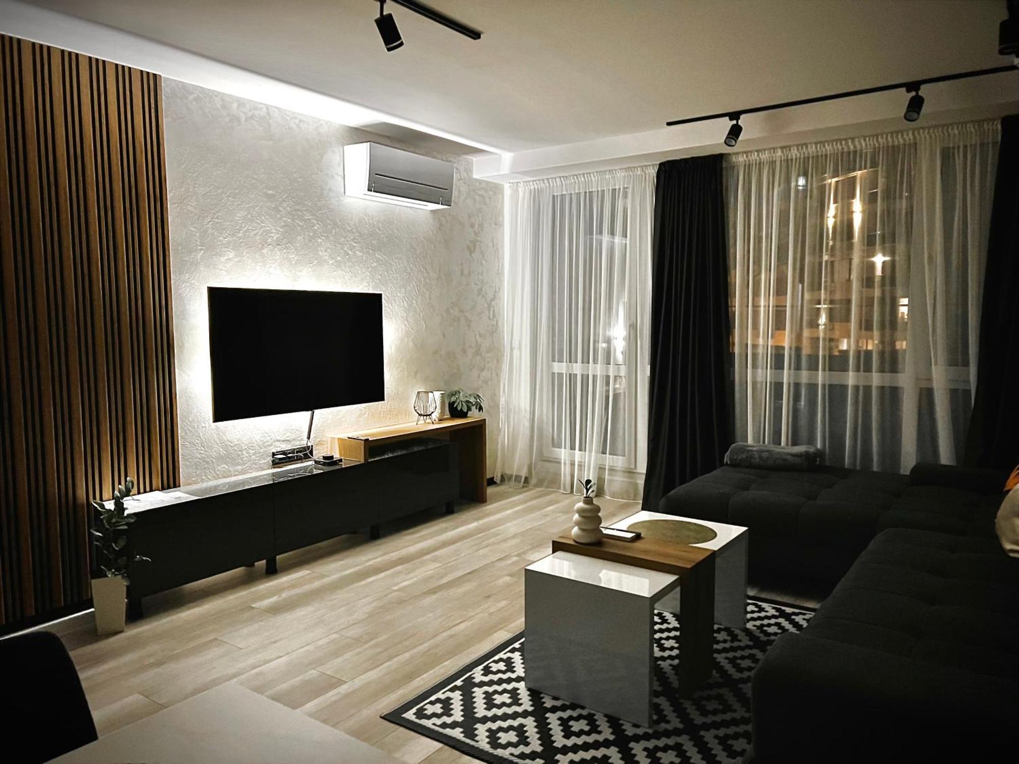 A-Brilliant, New! Spacious & Modern Apartment In Varna Whit Garage Εξωτερικό φωτογραφία